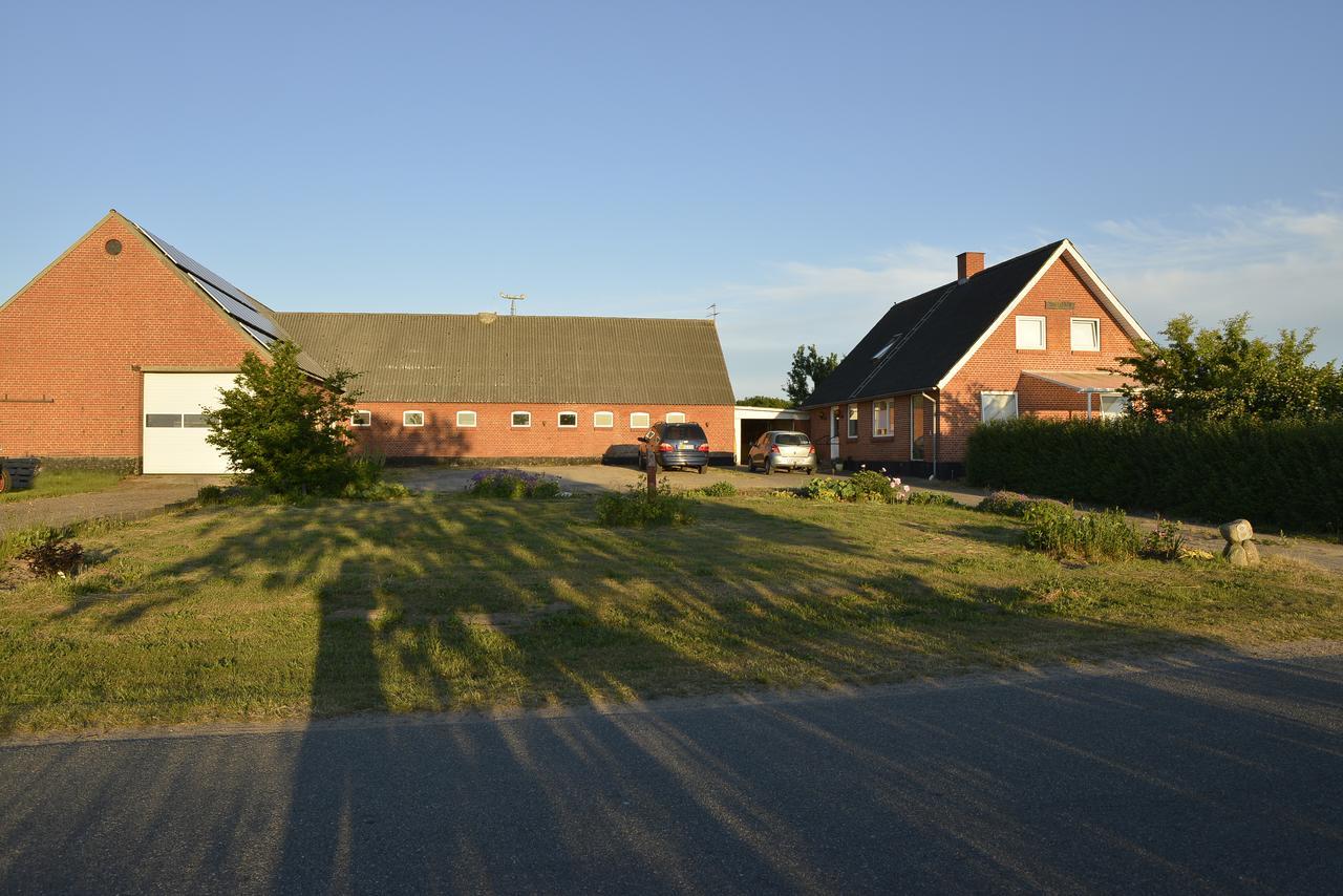Kardybvej 8 Bed & Breakfast Tastum Exterior foto